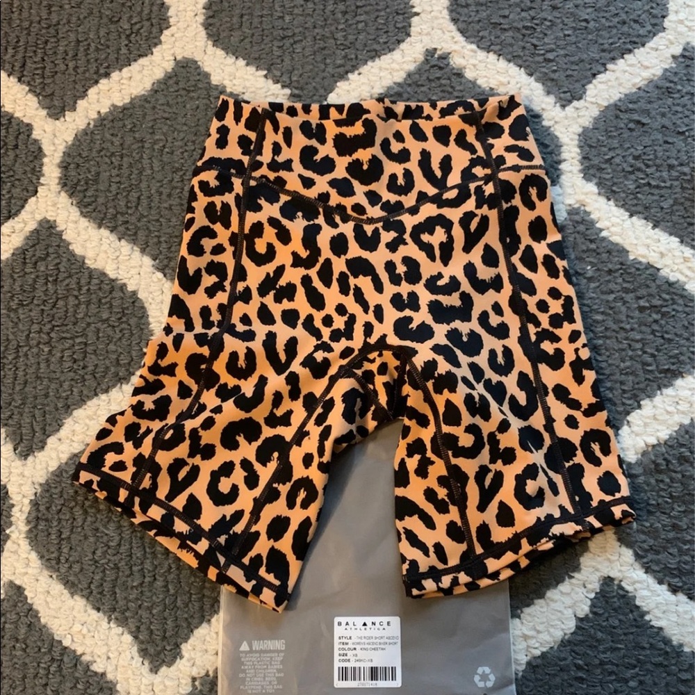 Balance Athletica the Rider short king cheetah NWT